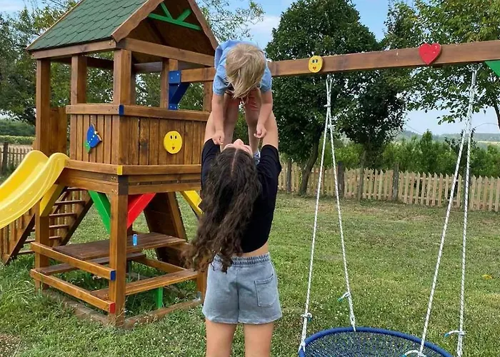 Seosko Turisticko Domacinstvo Biser *